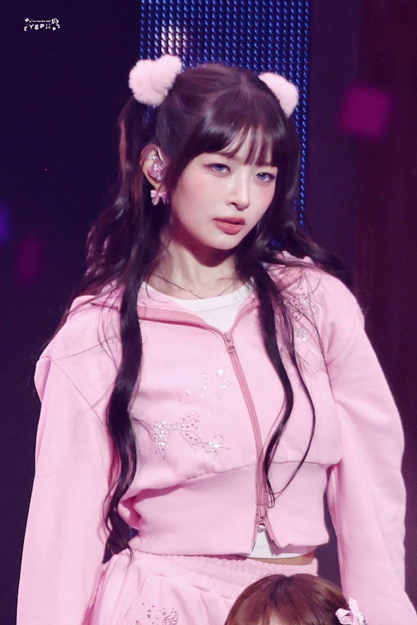 [아이브] 장원영 레이1_3.jpg
