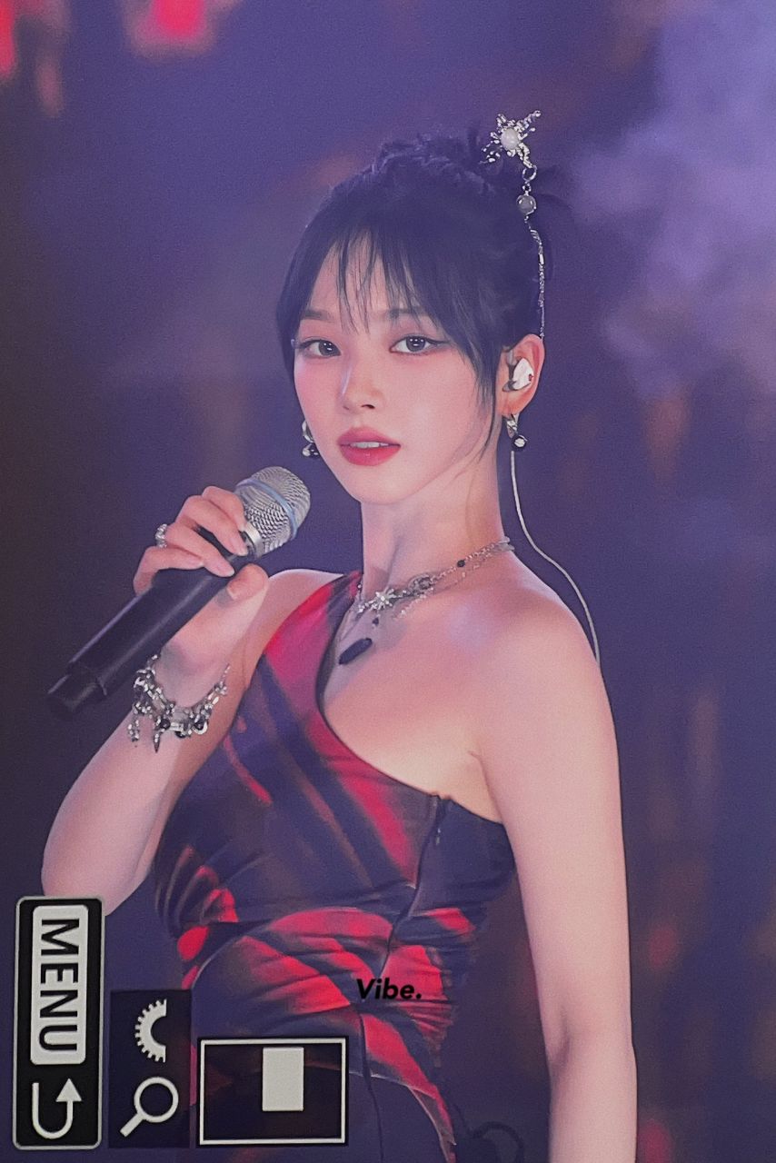 머리올린 흑단발 카리나 미모1_6.jpg