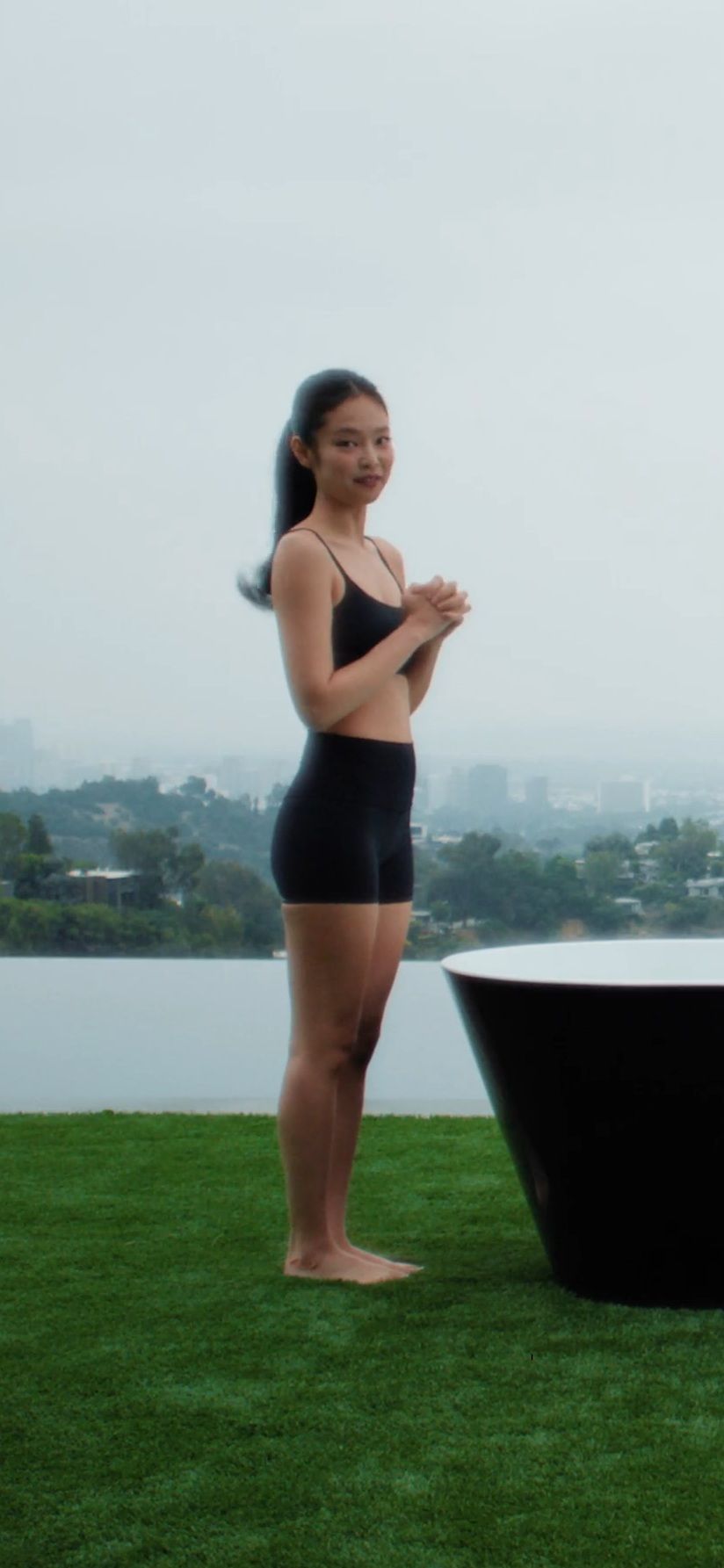 바이커쇼츠 입은 블랙핑크 제니 비율.jpg1_1.jpg