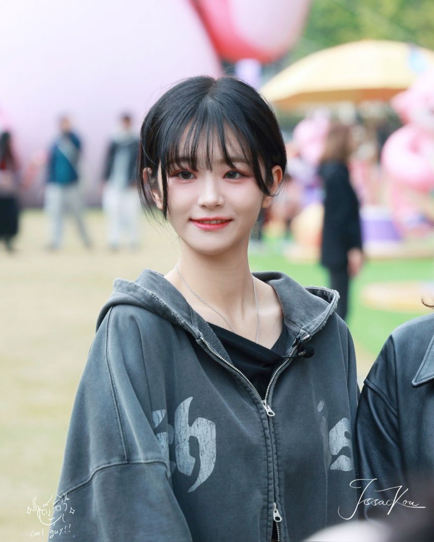 [QWER] 쵸단1_1.jpg