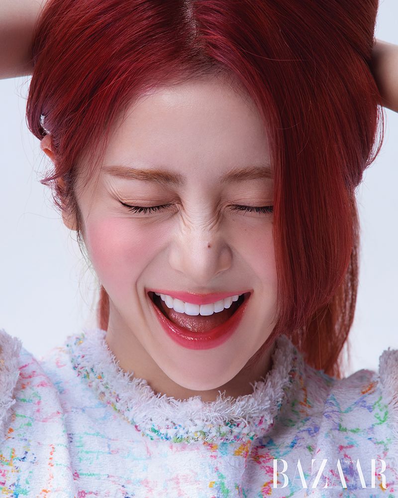 르세라핌 허윤진1_3.jpg
