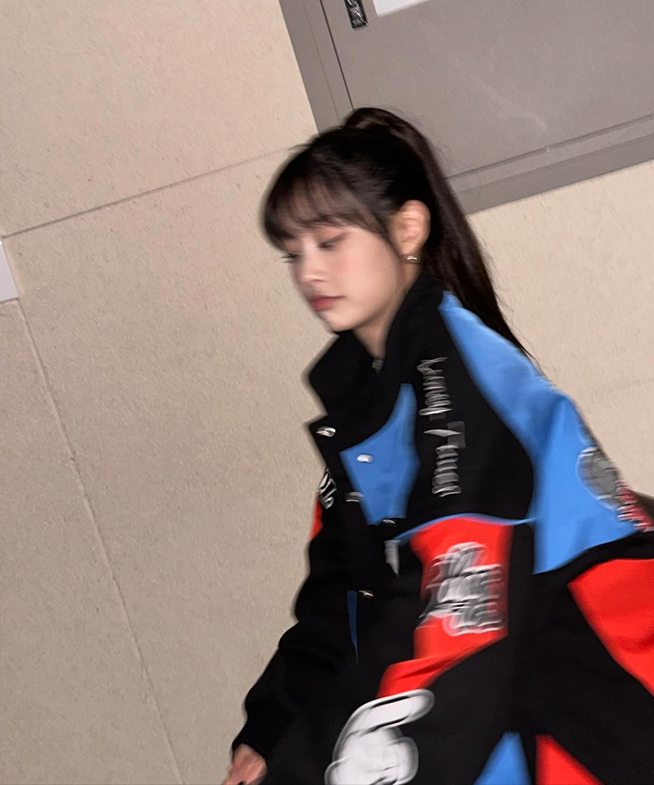 down_r_63ba3e6a72cc4c52a92a64bbf092cb1a.jpg