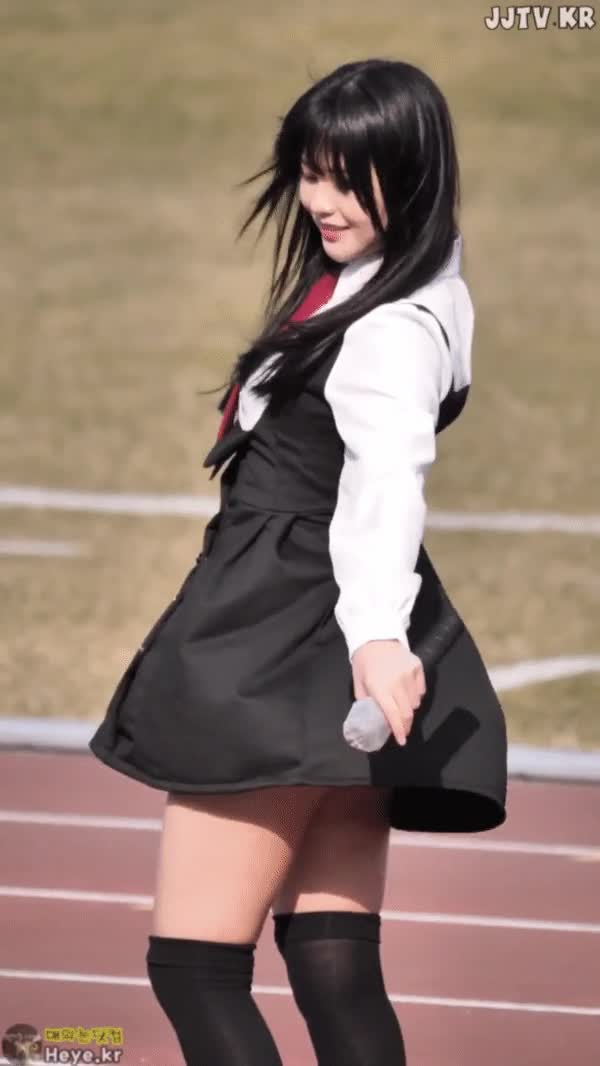 f9575429c44254f53950c87222d4b6ad_1681149601_0076.gif