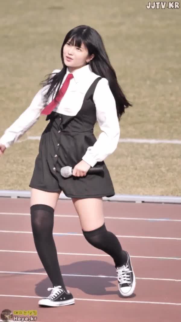 b23ebda90f87a42567a27e0d49b3b1ea_1681149604_1264.gif
