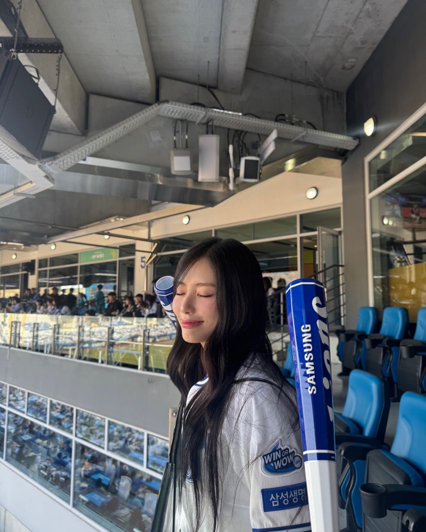 프로미스나인 송하영,박지원1_2.jpg