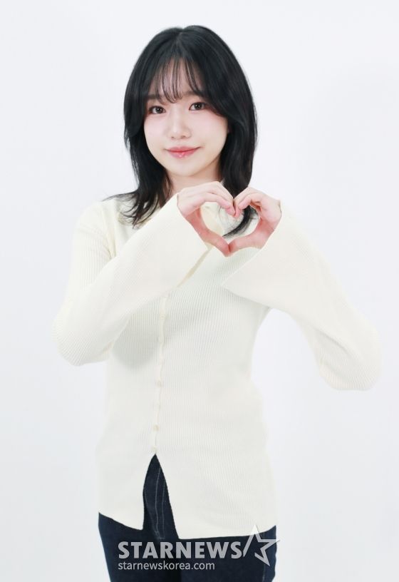 [아이즈원] 조유리1_3.jpg
