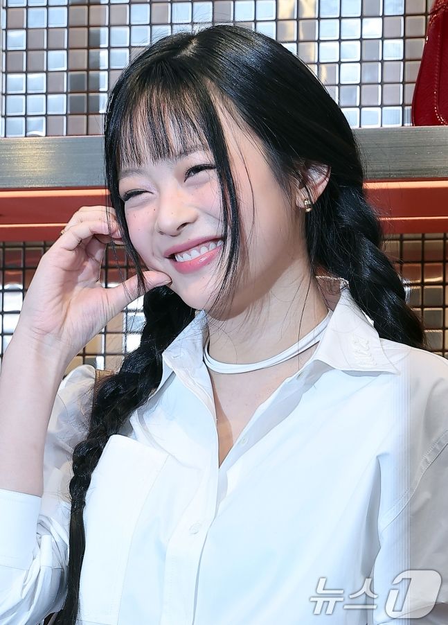 뉴진스 하니1_1.jpg