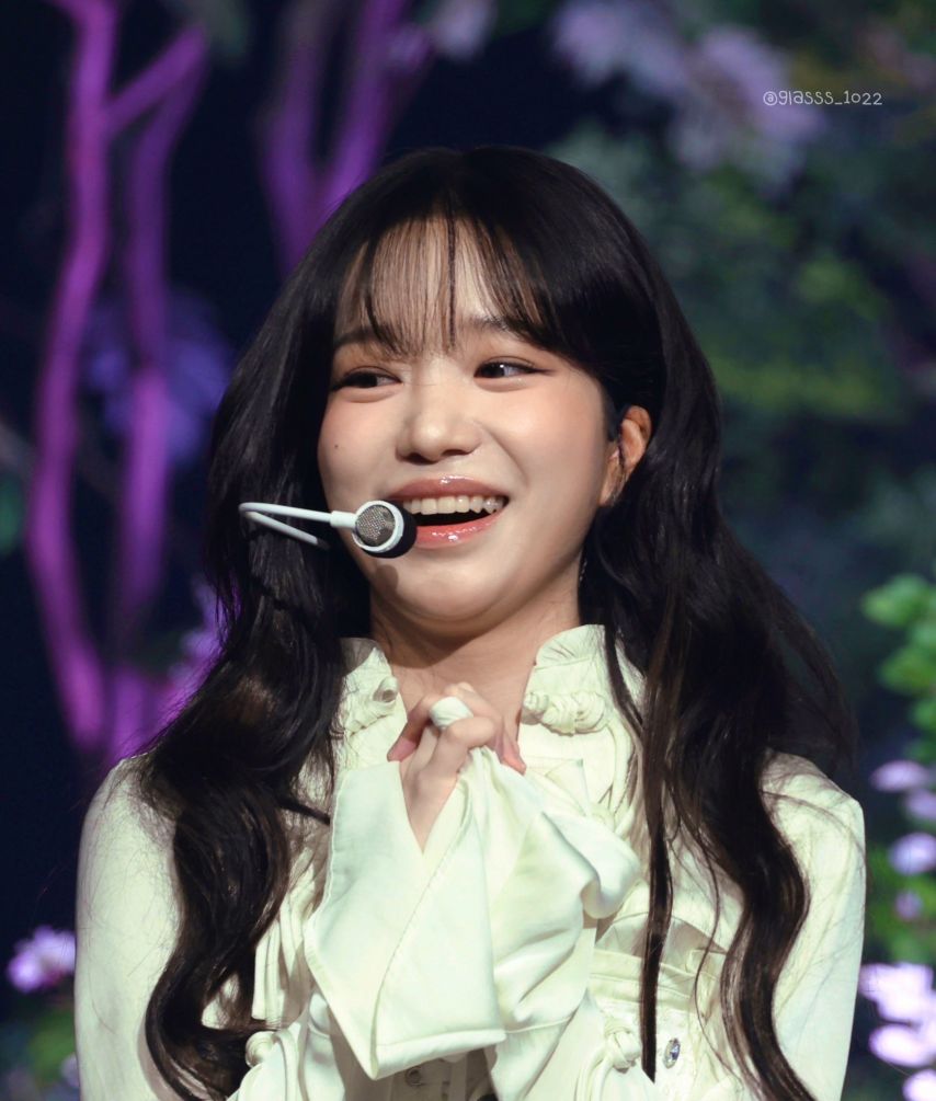 [아이즈원] 조유리1_2.jpg
