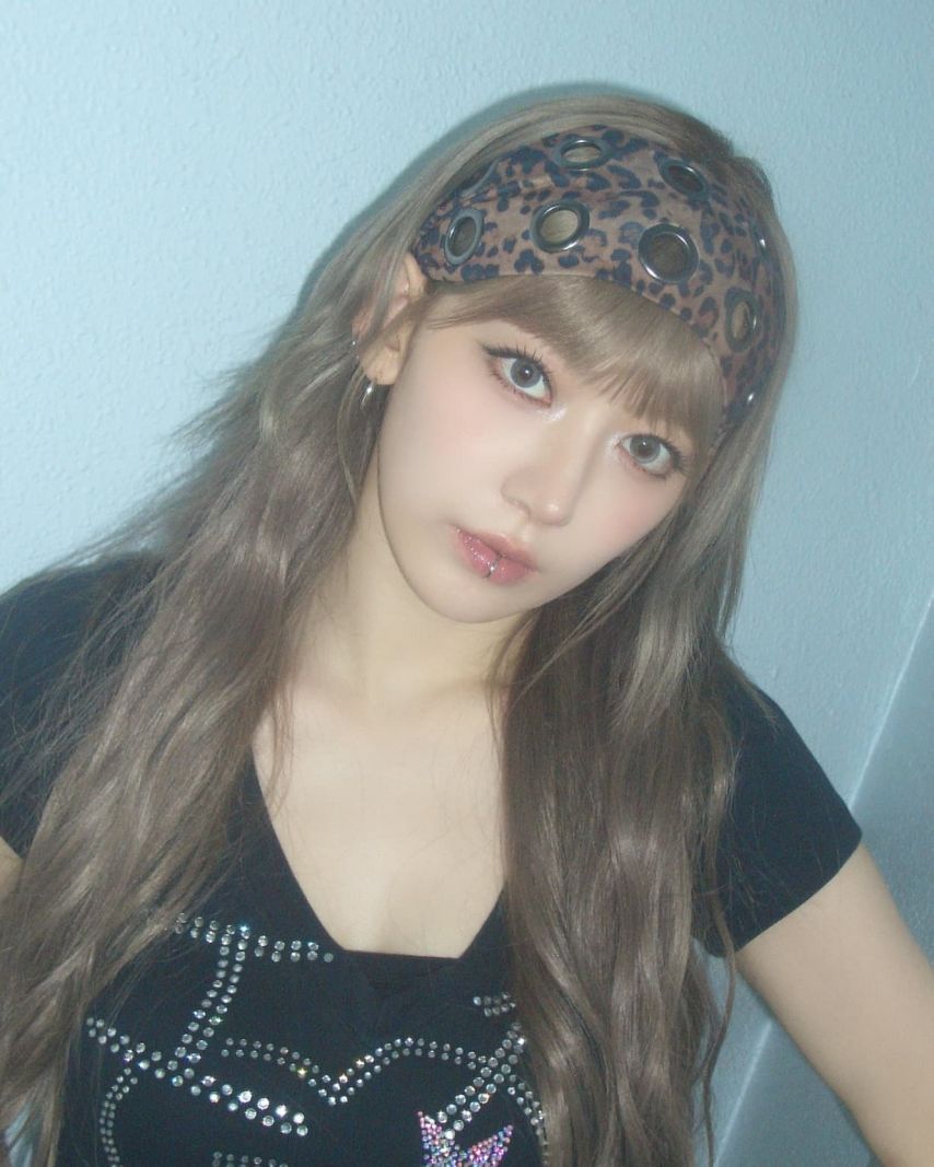 르세라핌 사쿠라,허윤진,카즈하1_13.jpg