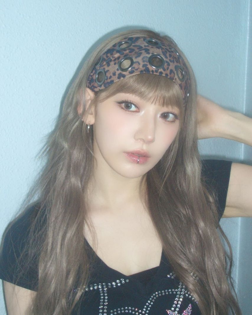 르세라핌 사쿠라,허윤진,카즈하1_12.jpg