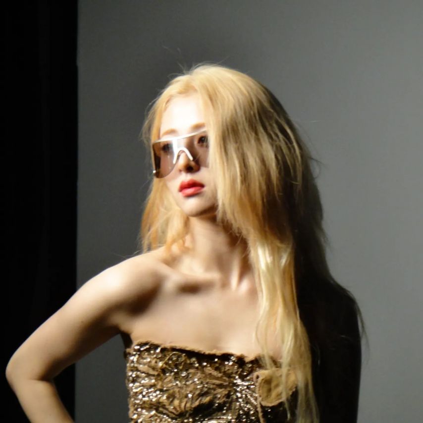 르세라핌 사쿠라,허윤진,카즈하1_20.webp.jpg
