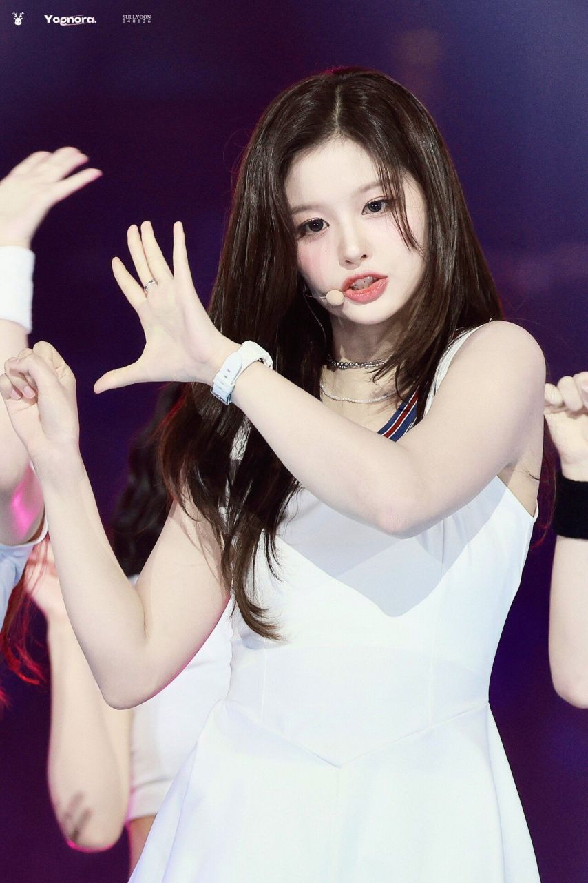 엔믹스 설윤1_1.jpg