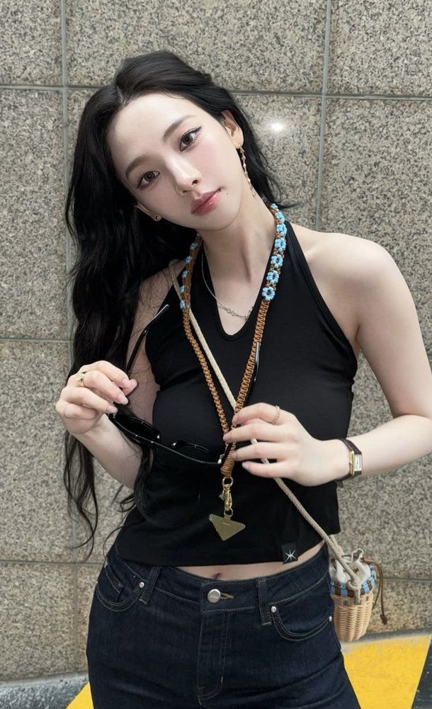 에스파-카리나1_2.jpg