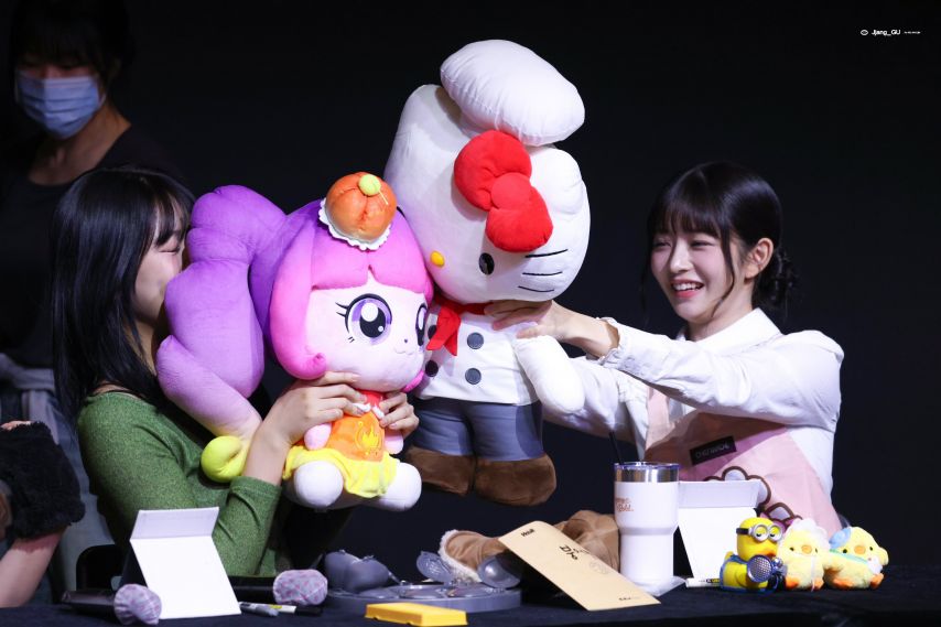 어제 아이브 안유진1_4.jpg