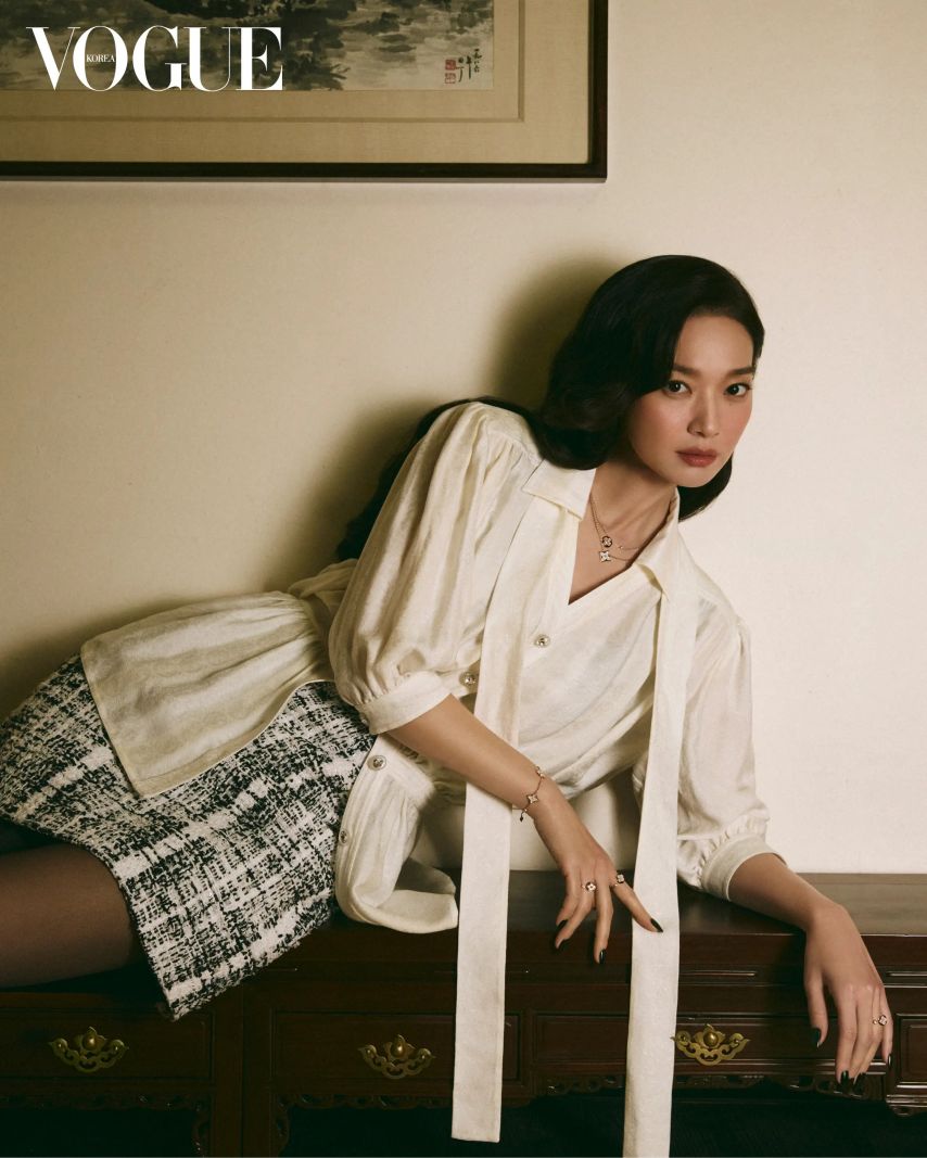 신민아 보그 화보 고화질1_11.jpg