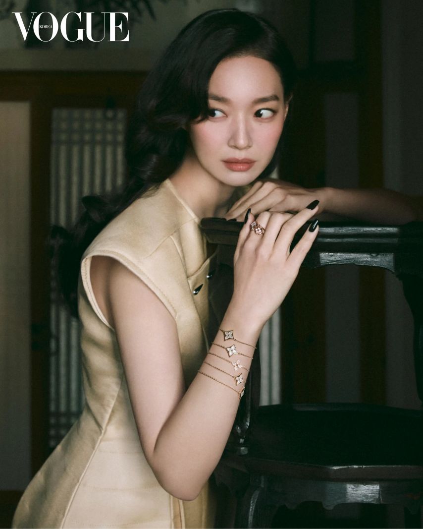 신민아 보그 화보 고화질1_7.jpg