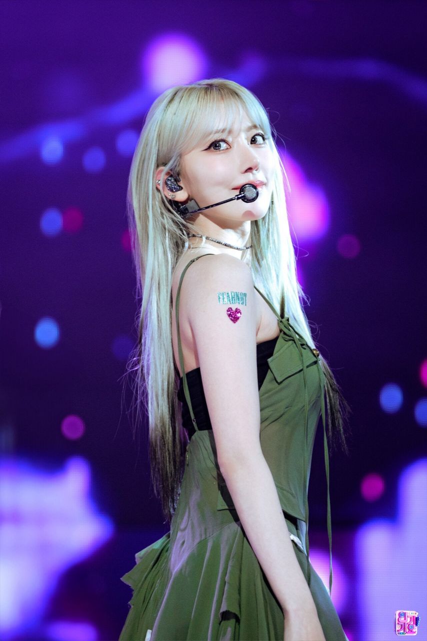 르세라핌 사쿠라1_1.jpg