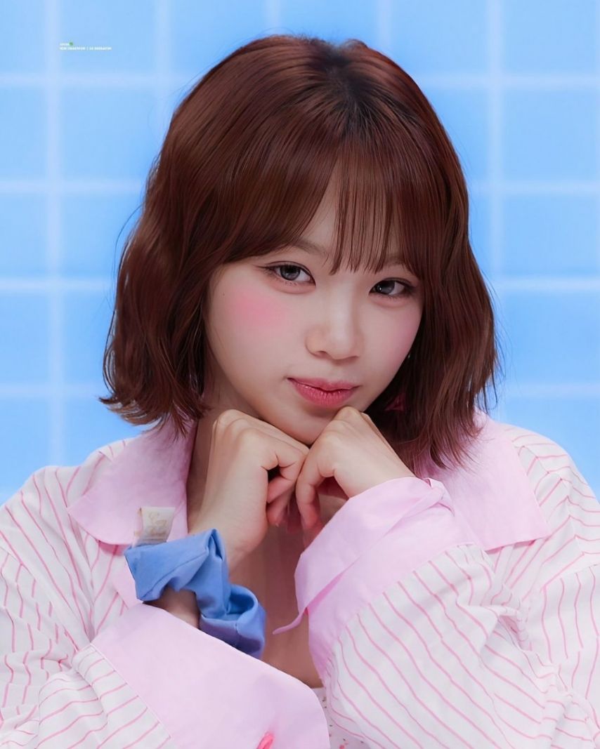 르세라핌 김채원1_1.jpg