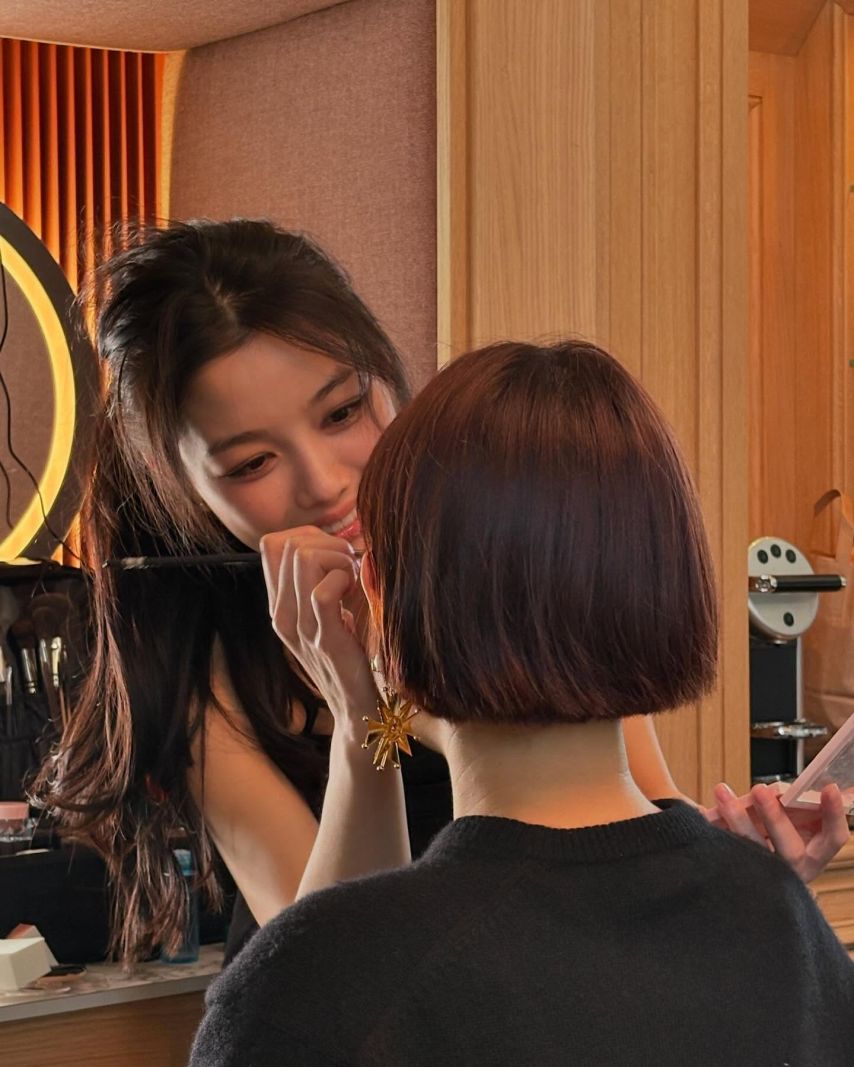김유정 인별1_10.jpg
