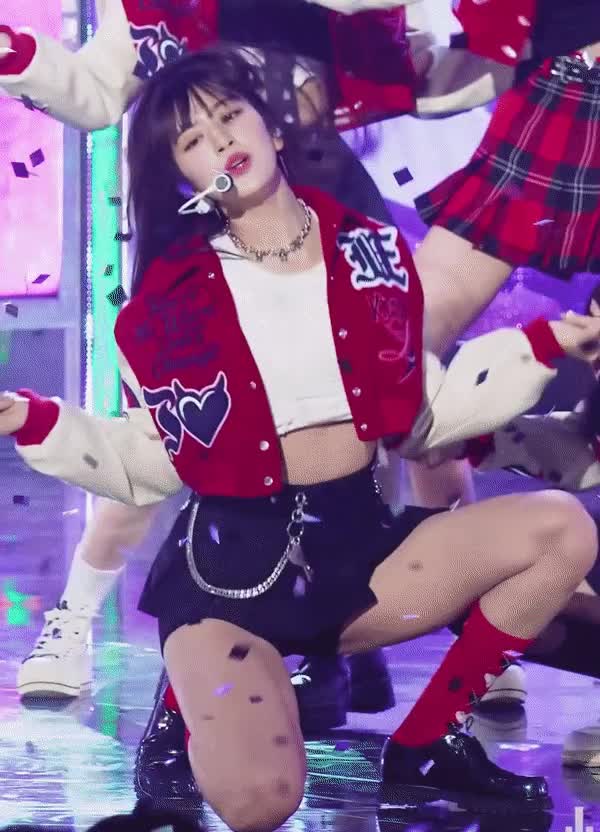 5656c507597232529c17dd18246ac9d3_1681682640_2217.gif