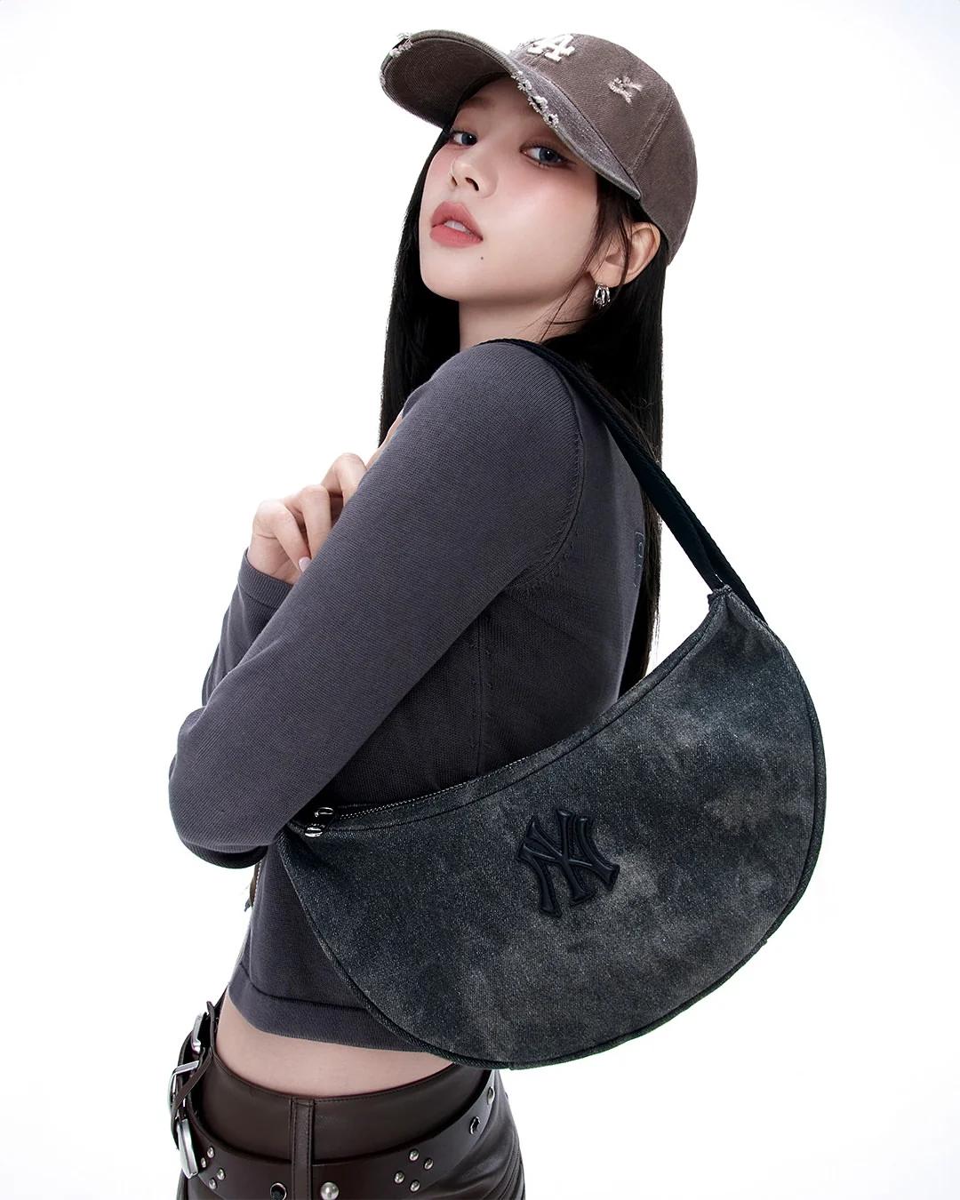 나시 크롭탑 MLB 에스파 카리나1_3.webp.jpg