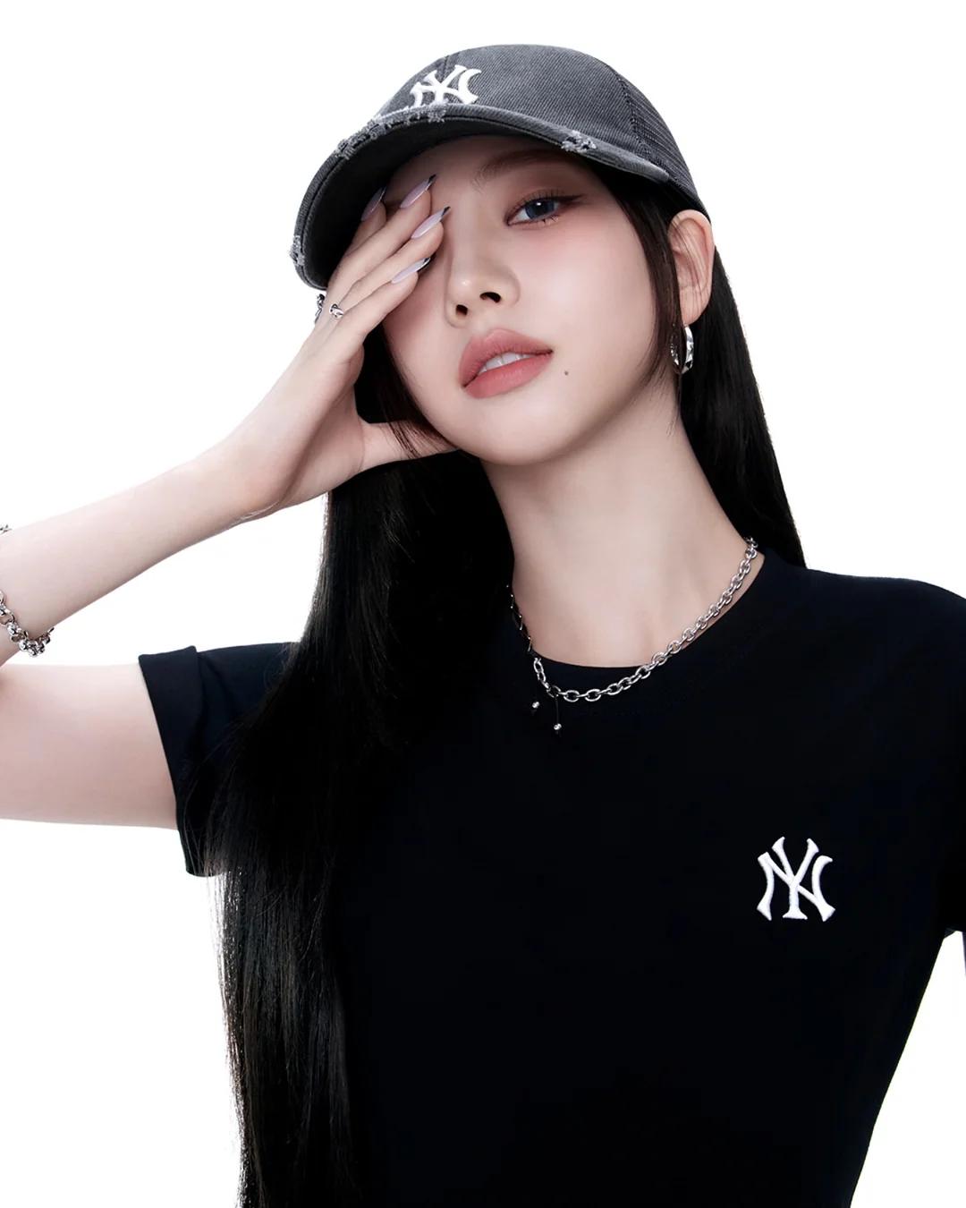 나시 크롭탑 MLB 에스파 카리나1_4.webp.jpg