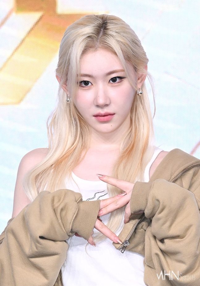있지 채령1_1.jpg