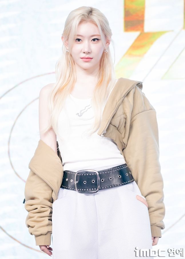 있지 채령1_3.jpg