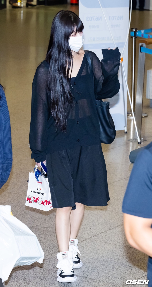 프로미스나인 이채영1_3.jpg