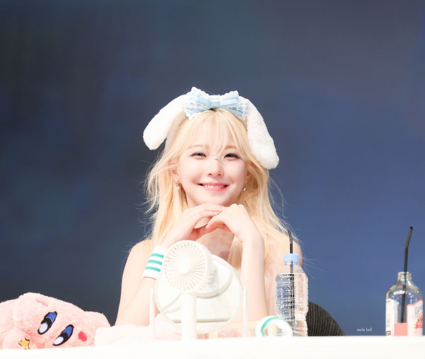 프로미스나인 백지헌1_8.jpg