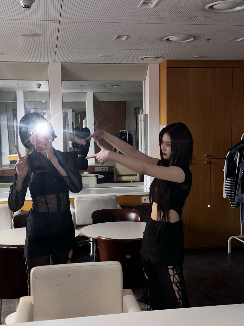 스테이씨 아이사, 윤2_8.jpg