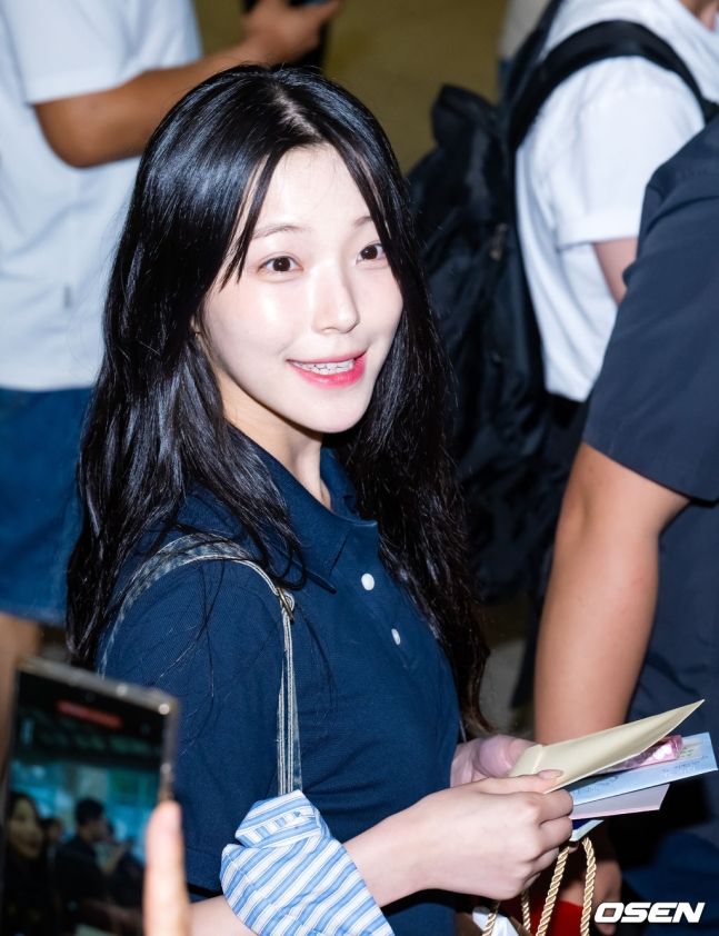 프로미스나인 백지헌1_2.jpg