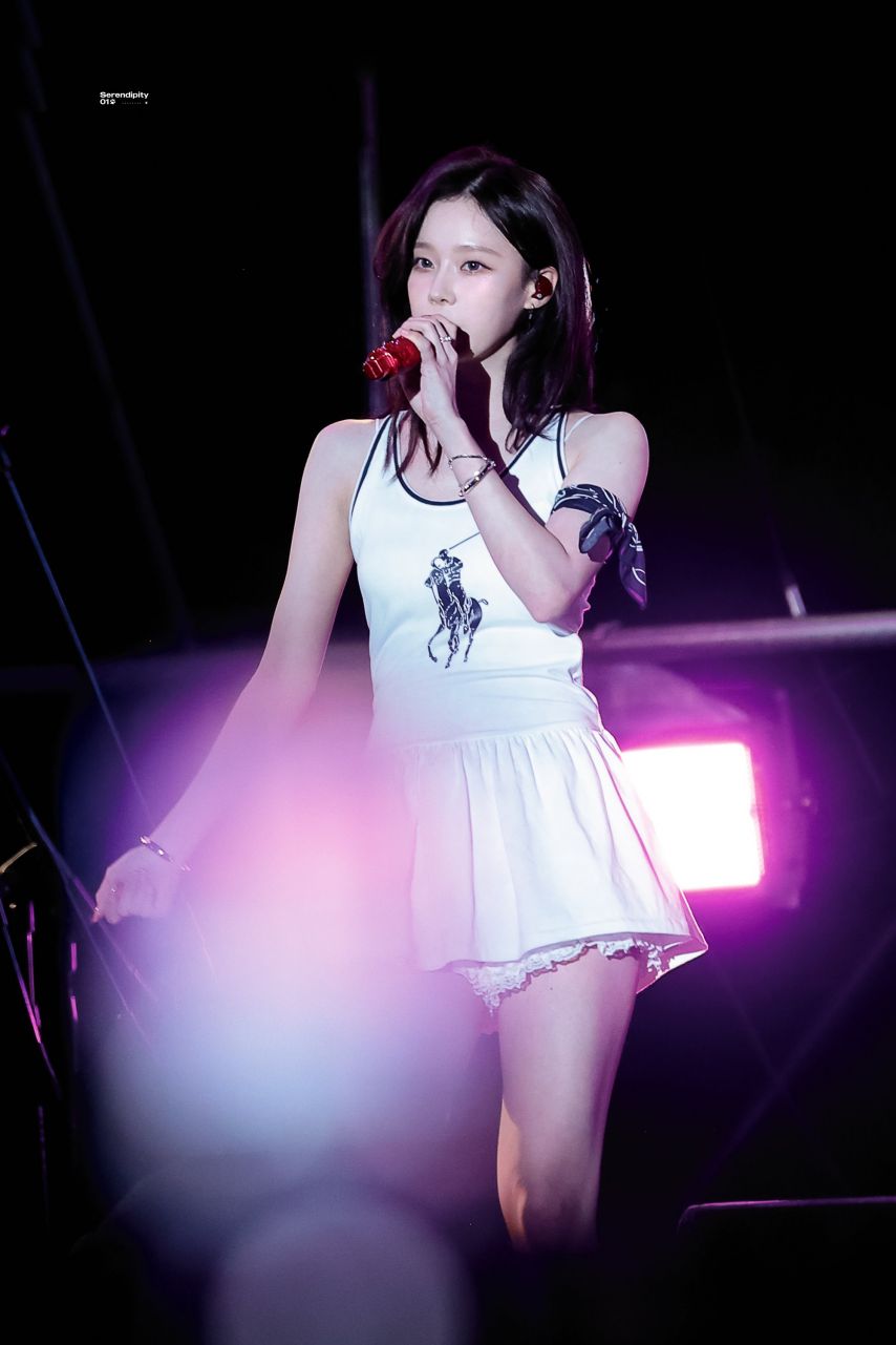 에스파 윈터 중앙대 축제1_7.jpg