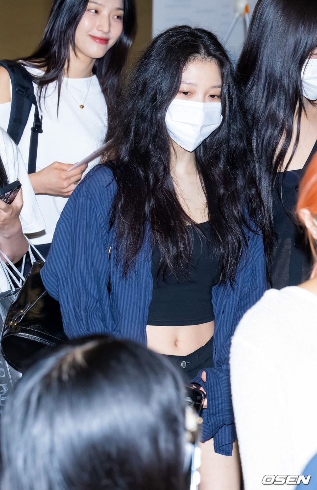 프로미스나인 이서연1_2.jpg
