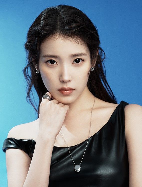 아이유 제이에스티나ㅡUNIS X IU ',URBAN Chill1_3.jpg