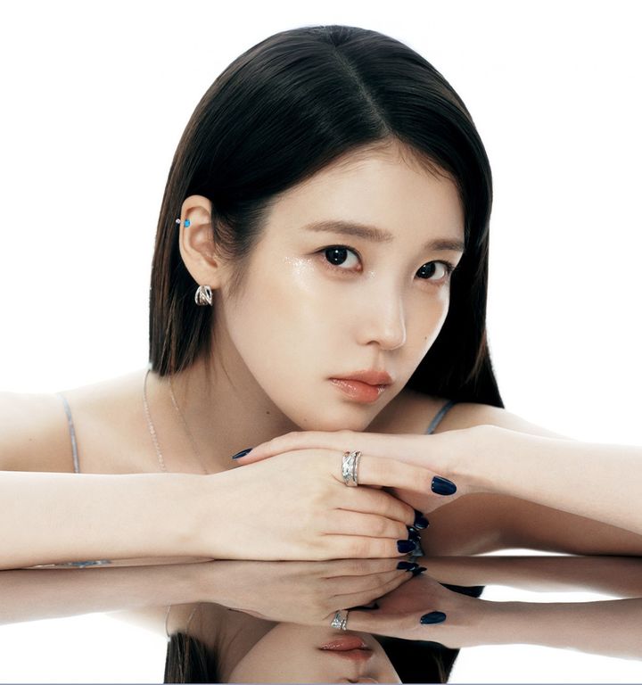 아이유 제이에스티나ㅡUNIS X IU ',URBAN Chill1_4.jpg