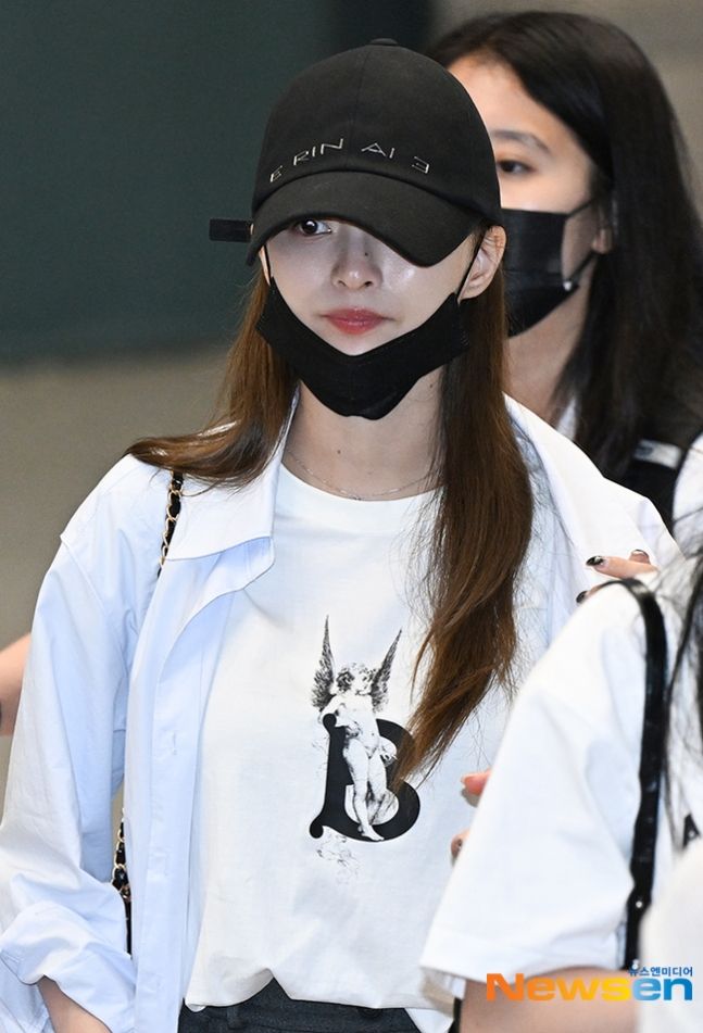 프로미스나인 이나경2_2.jpg
