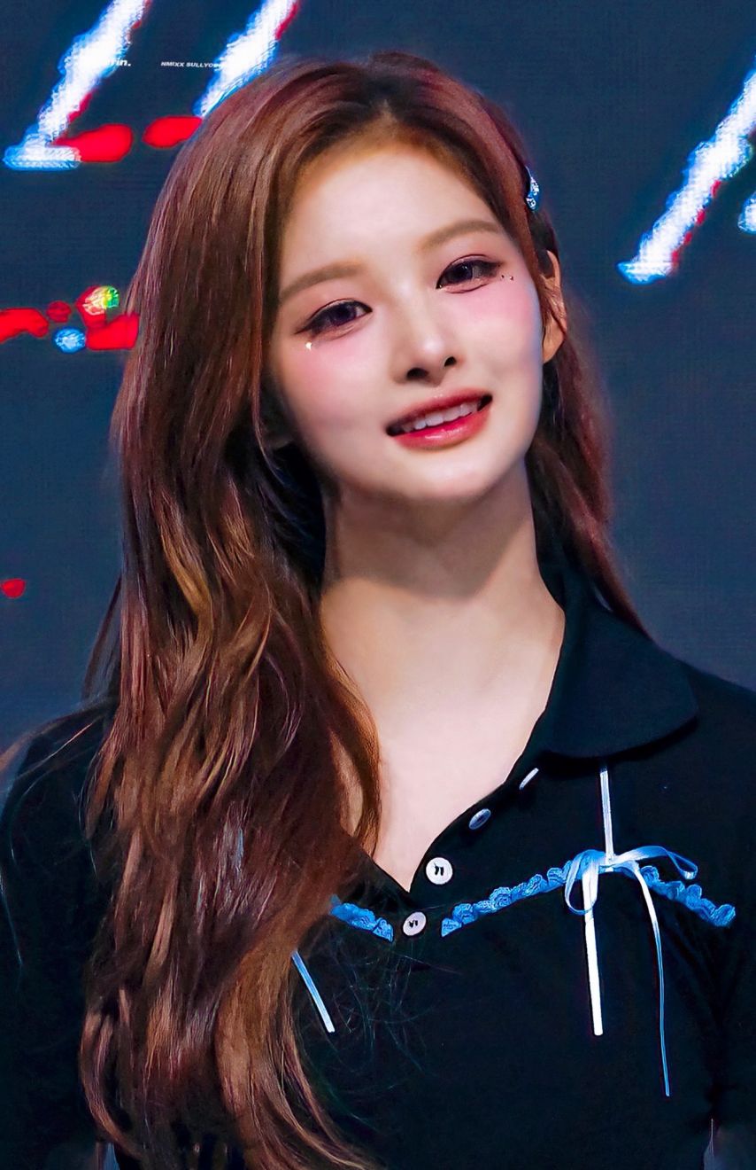 최근 대학축제에서의 엔믹스 설윤 비주얼 모음.jpg1_8.jpg