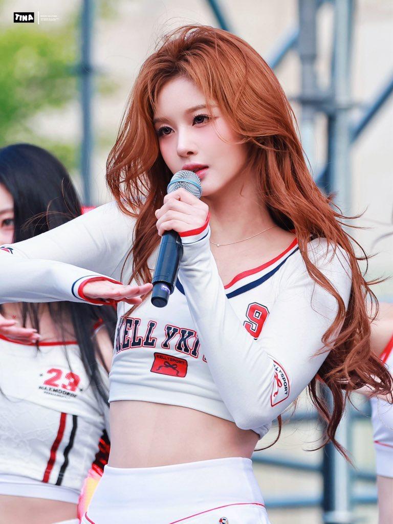 최근 대학축제에서의 엔믹스 설윤 비주얼 모음.jpg1_1.png.jpg