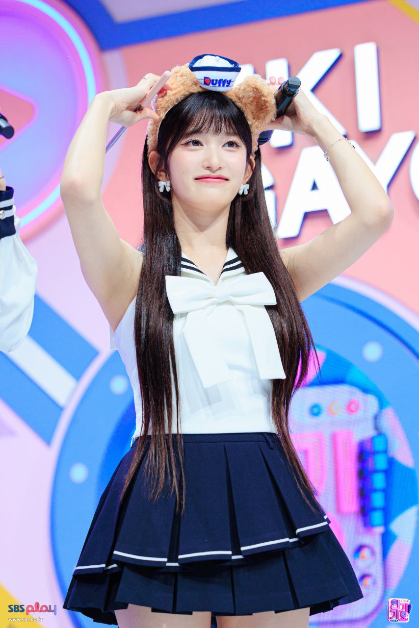 아이브 이서 인기가요 현장포토1_6.jpg