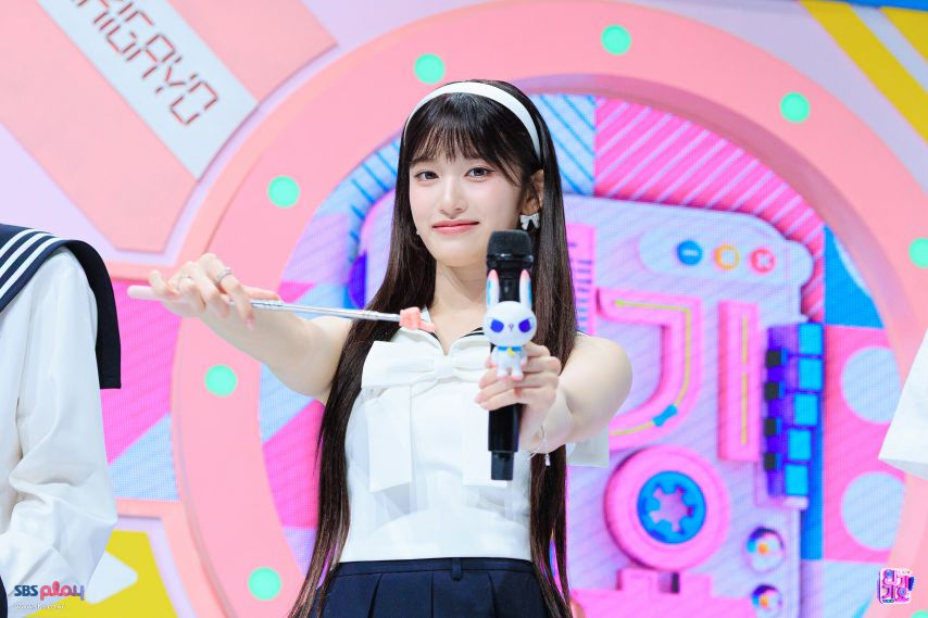 아이브 이서 인기가요 현장포토1_2.jpg