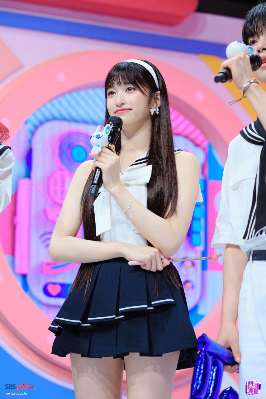 아이브 이서 인기가요 현장포토1_5.jpg