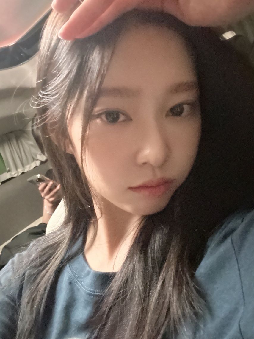 [아이즈원] 김민주2_1.jpg