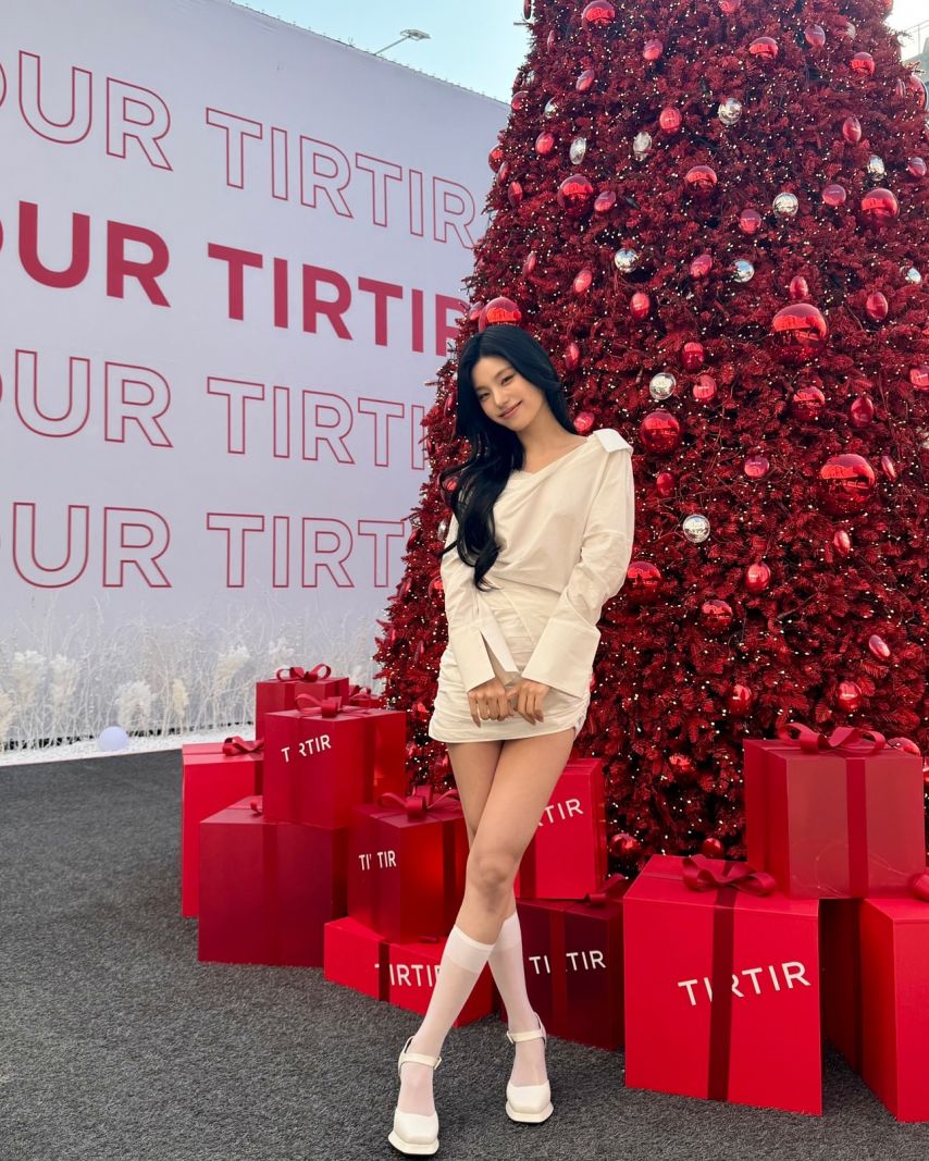 ITZY 예지1_1.jpg
