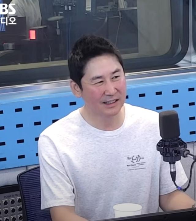 신동엽 아침 8시 얼굴 색깔1_1.png.jpg