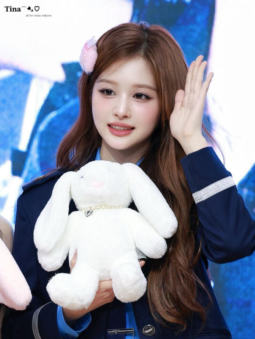 엔믹스 설윤1_2.jpg