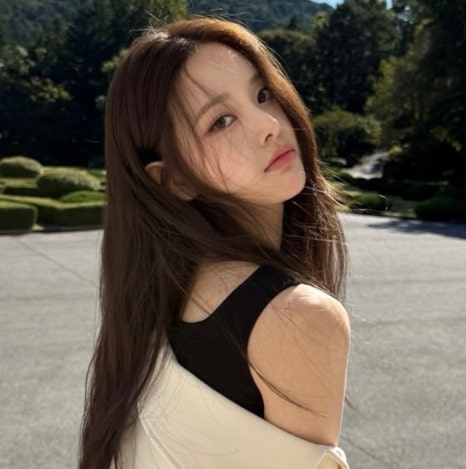 05년생 이즈나 방지민 미모1_2.jpg