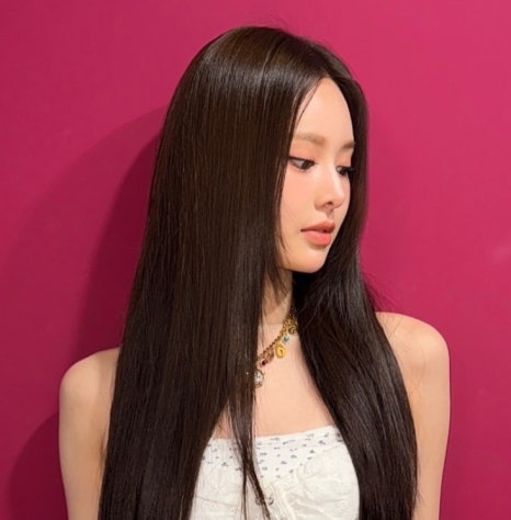 05년생 이즈나 방지민 미모1_3.jpg