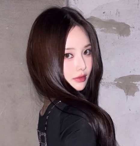 05년생 이즈나 방지민 미모1_8.jpg
