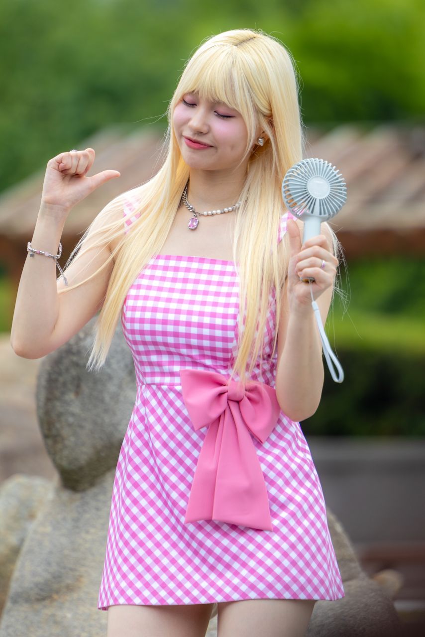 위클리 지한1_4.jpg